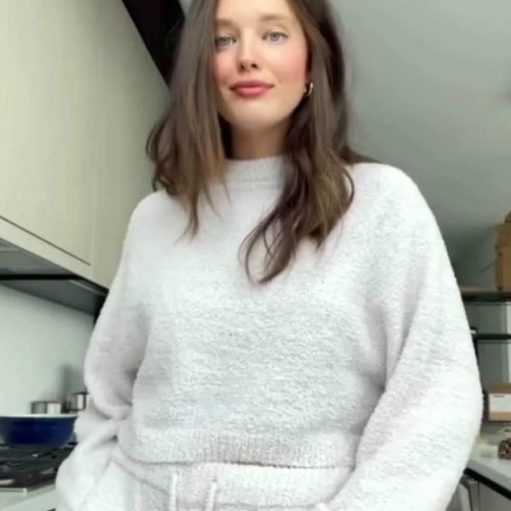 NIA Cropped Raglan Sweater - Dove